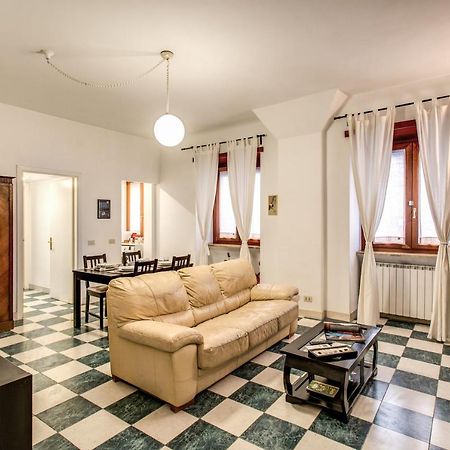 Popolo Accommodation - Lovely Central Apartment Ρώμη Εξωτερικό φωτογραφία